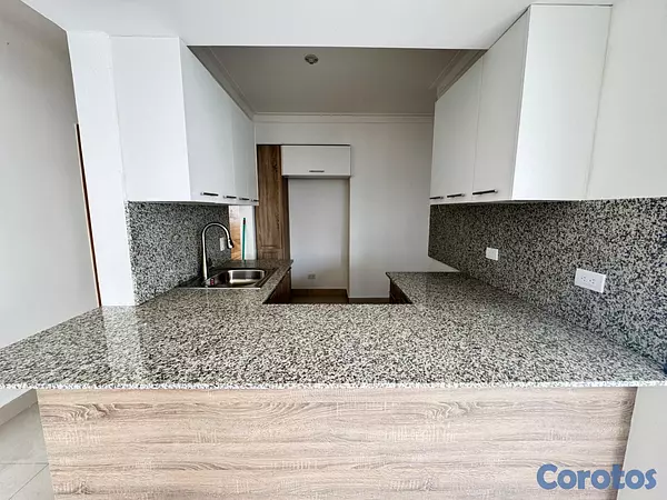 apartamentos - 🔵 Apartamento 3er Nivel en Los Prados.  6