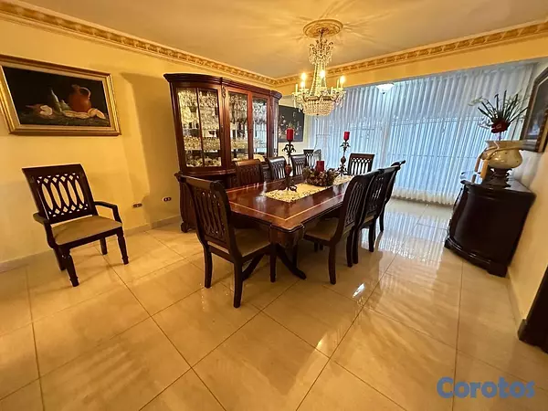 casas - Casa en venta: Urbanización Fernández Santo domingo D.N 9