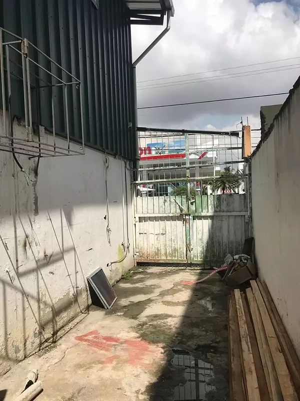 oficinas y locales comerciales - Local para Inveraion  1er piso de 474 mts en Santiago de los Caballeros 2
