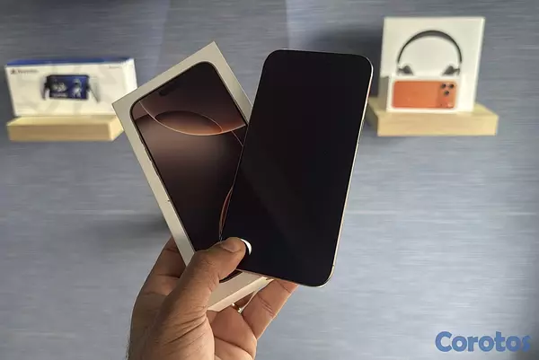 celulares y tabletas - iPhone 16 Pro Max 256GB Desblo Altice RD$ 54,500 N 2