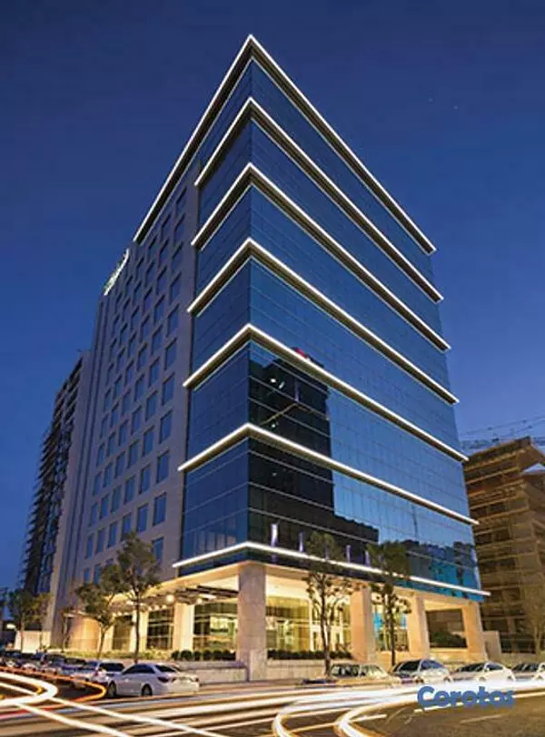 oficinas y locales comerciales - OFICINA EN TORRE CORPORATIVA EN PIANTINI 1