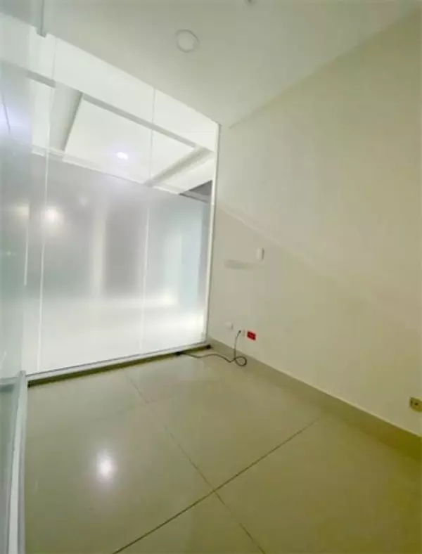 oficinas y locales comerciales - Oficina corporativa en edificio  moderno 2