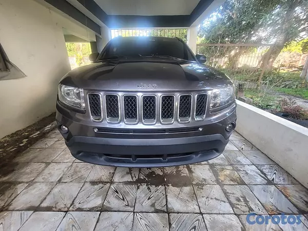 jeepetas y camionetas - Jeep Compass Sport 2017 4