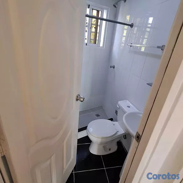 apartamentos - DISPONIBILIDAD DE APARTAMENTO EN BUEN ESTADO 8