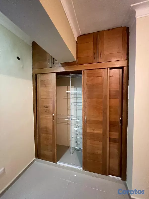 apartamentos - Vendo renacimiento tercer nivel tres habitaciones balcón dos baños dos parqueos  11