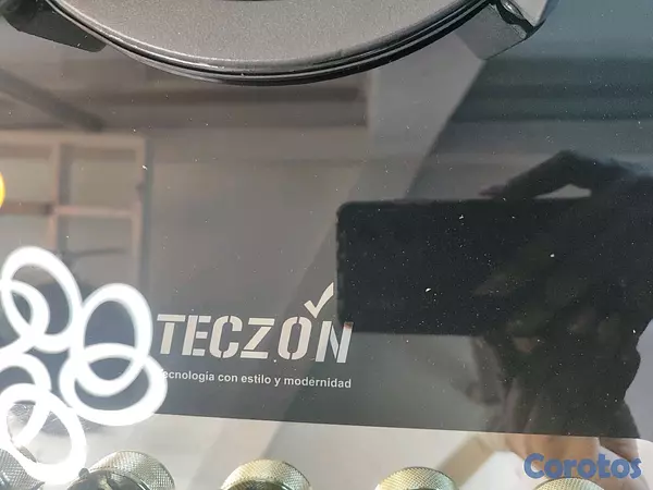 cocina - *ESTUFA EMPOTRABLE*

Teczón 
30 pulgada 
Piloto automático 
Tope de cristal 
 4