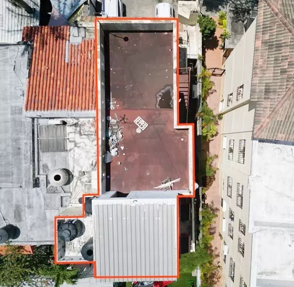oficinas y locales comerciales - Local en venta céntrico y altamente cormrcial  10