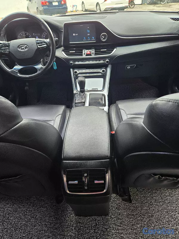 carros - HYUNDAI GRANDEUR 2018 BLANCO 9