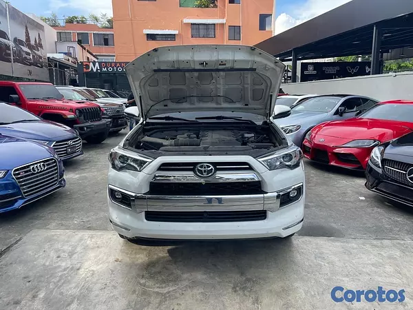 jeepetas y camionetas - Toyota 4Runner Limited 2023 9
