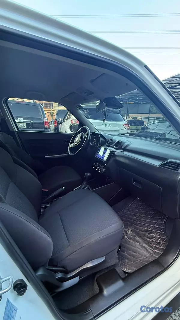 carros - Suzuki Swift 2018 9
