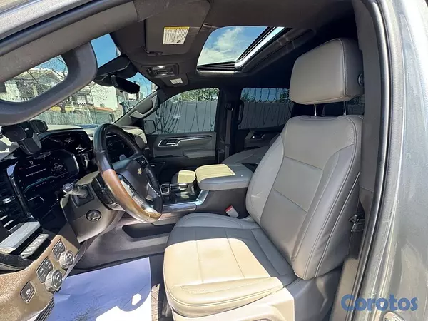 jeepetas y camionetas - Chevrolet silverado 2024 Z71 Duramax  7