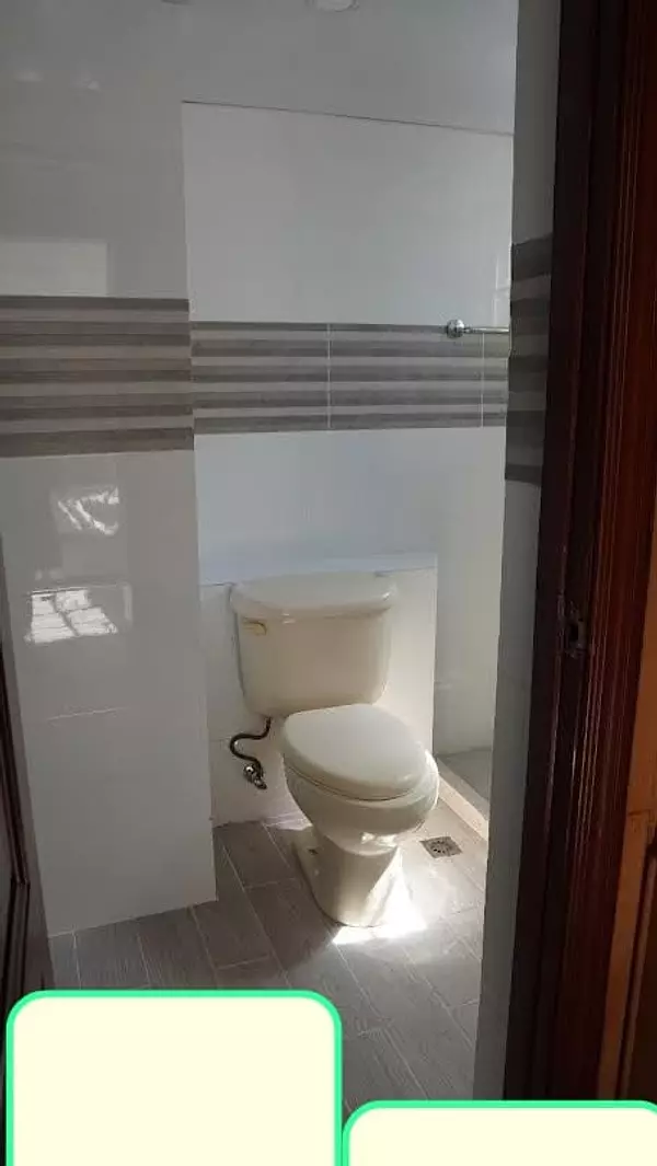 apartamentos - Amplio apartamento de estilo clásico en Naco con excelente distribución y vista  3