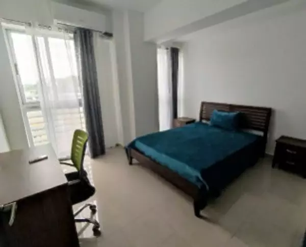 apartamentos - ALQUILO AMUEBLADO FULL
SECTOR LA JULIA PRÓXIMO AV. LINCOLN
 5