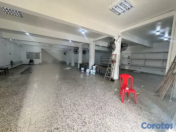 oficinas y locales comerciales - LOCAL COMERCIAL 3