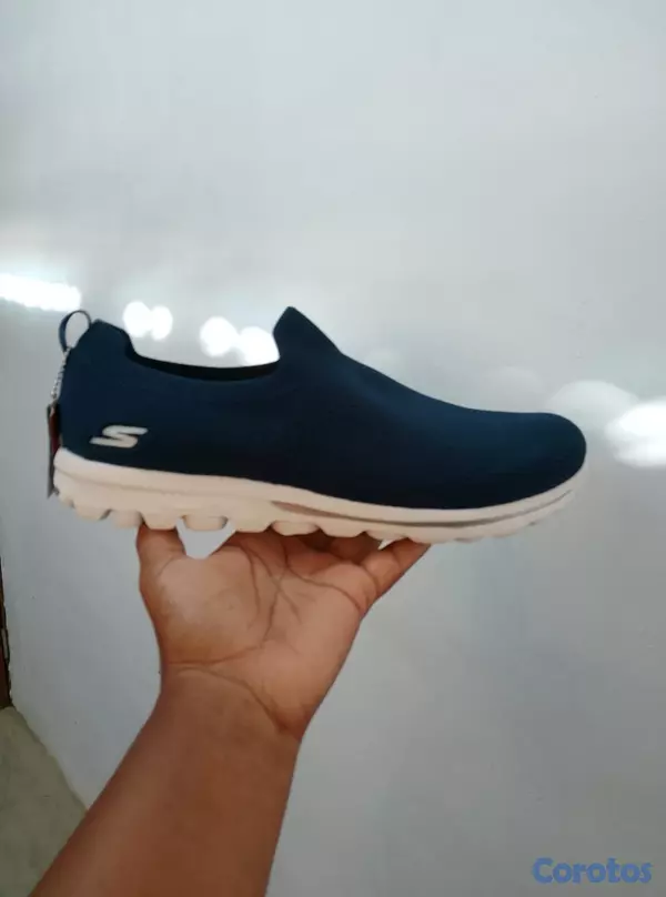 zapatos unisex - Caja de calzados variados, hombre y mujer 12