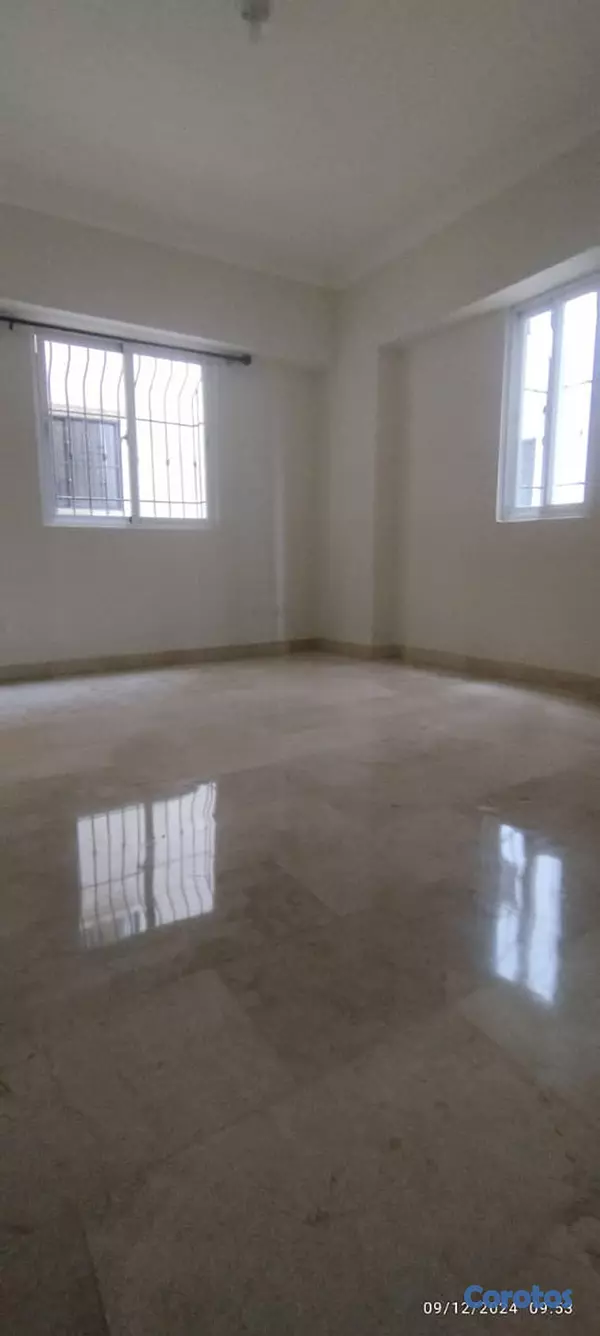 apartamentos - El Real amplio Apartamento 200mts, 3hab excelente distribución  3