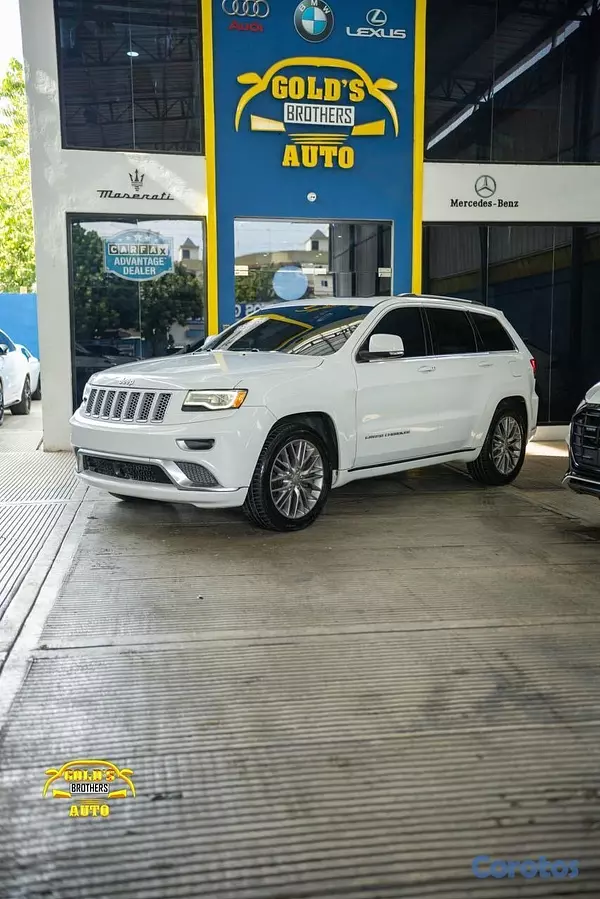 jeepetas y camionetas - Jeep Grand Cherokee Summit 4x4 2016 Clean Carfax 1