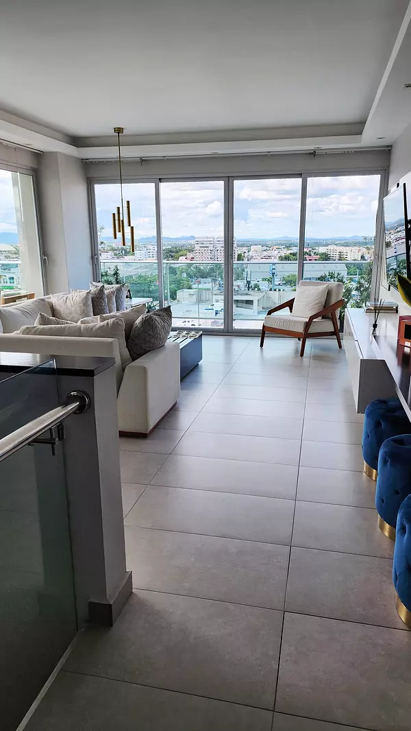 penthouses - Vendo Moderno Penthouse en Serralles 10