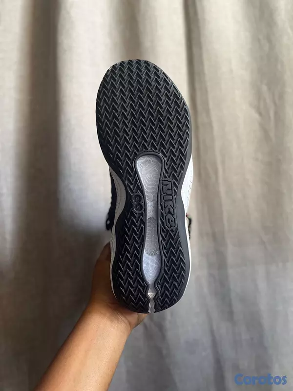 zapatos unisex - Nike Cosmic Unity 2 – Talla 8.5 US – ¡Literalmente 6