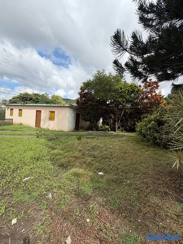 solares y terrenos - Excelente inversión Casa + Terreno, 448,000 M2 .
En corredor turístico !  7