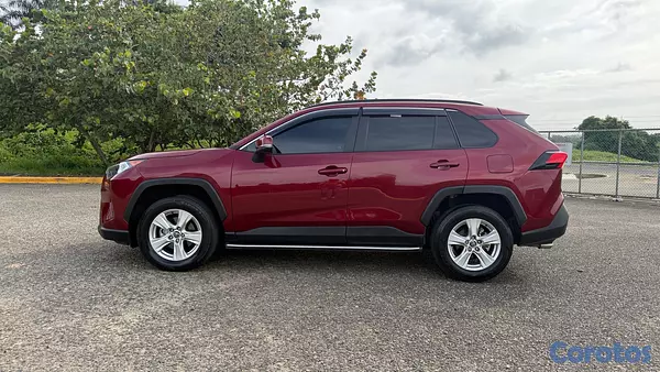 jeepetas y camionetas - TOYOTA RAV4 2020 XLE FUL RECIEN IMPORTADA 4