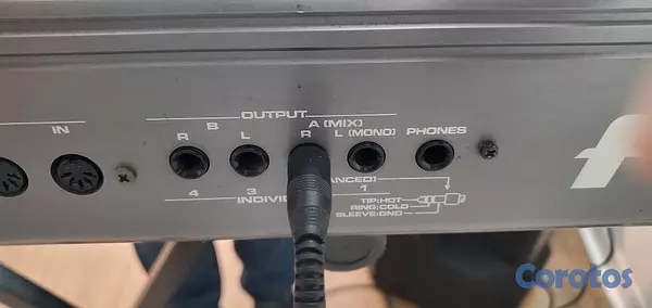 instrumentos musicales - Piano para merengue Roland Fantom Profecional  3