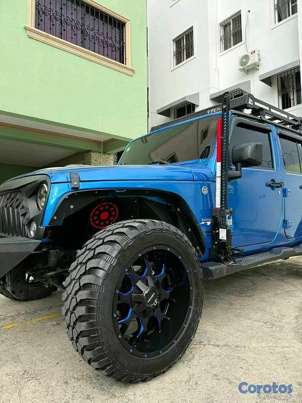 jeepetas y camionetas - jeep wrangler unlimited Sáhara 2016 2