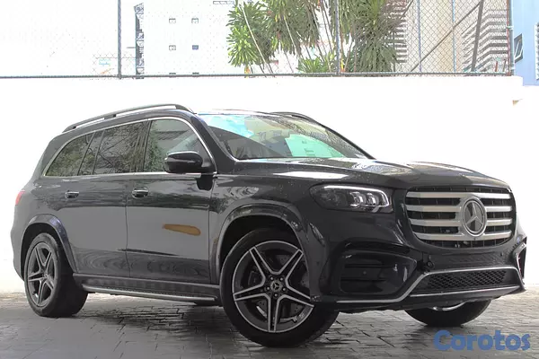 jeepetas y camionetas - Mercedes-Benz Clase GLS 450 4MATIC AMG 2026 3