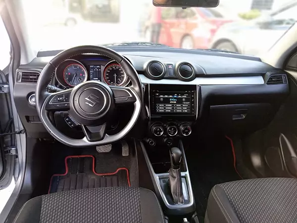 carros - SUZUKI SWIFT  8
