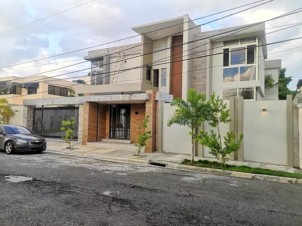 casas - Casa en la castellana estilo minimalista   9