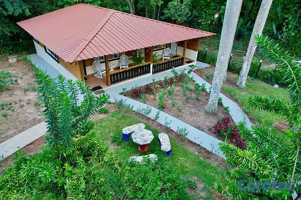 habitaciones y viviendas compartidas - Alquiler de Cabaña Townhouse Amueblado en Piedra Blanca, Jarabacoa - 1 hab, 1 ba 15