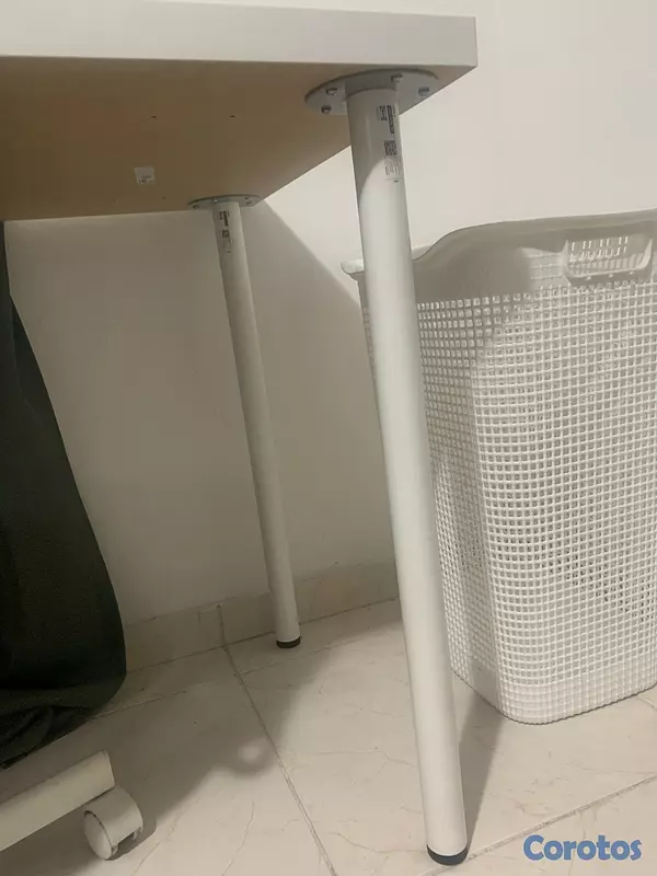 muebles y colchones - Escritorio con su silla 6