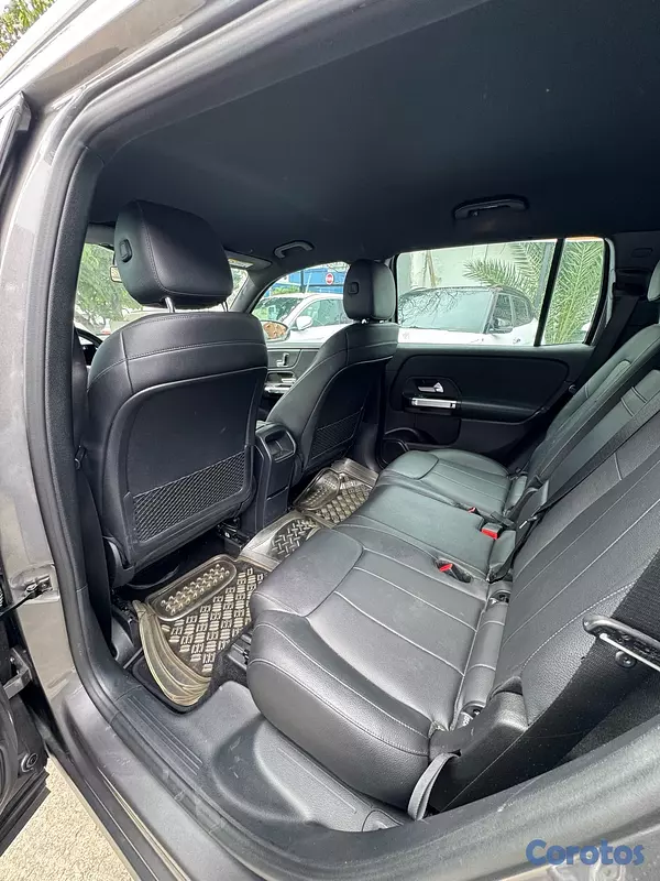 jeepetas y camionetas - Mercedes Benz GLB-200 2020 5