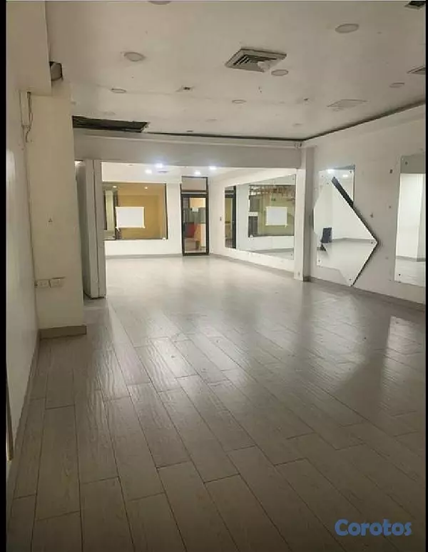 oficinas y locales comerciales - se alquila local 4