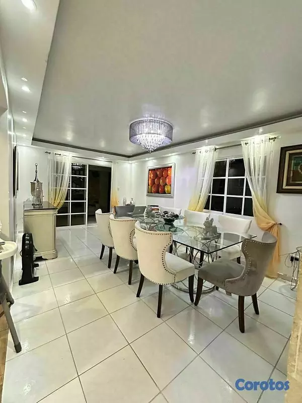 casas - Casa en alquiler amueblada en Av.España 9