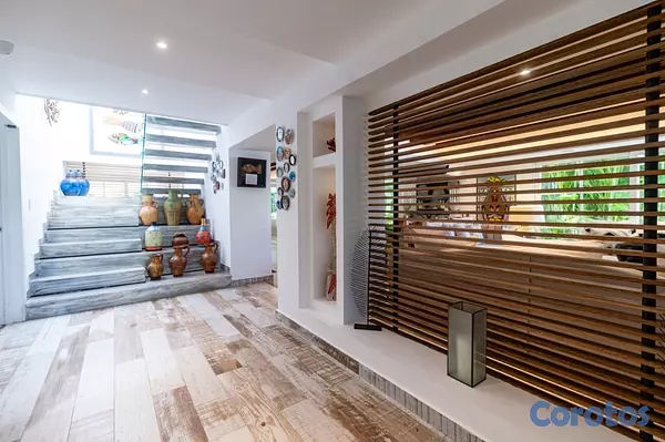 oficinas y locales comerciales - Vendo Villa en Punta Cana  2