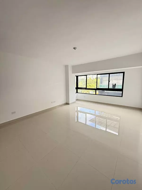 apartamentos - ALQUILO VACIO APART. DE 1 HAB. PISO ALTO PRÓX. A P 3