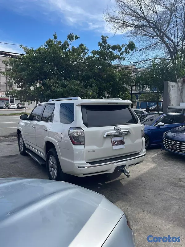 jeepetas y camionetas - Toyota 4Runner Limited 2023 8