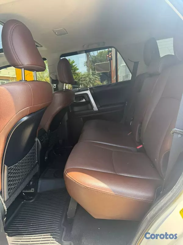 jeepetas y camionetas - Toyota 4Runner Limited Full 2023 6