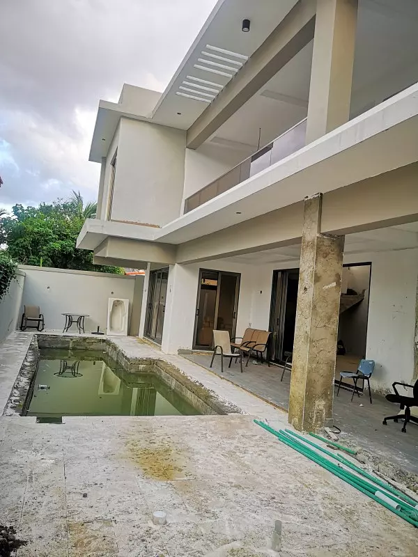 casas - Casa en la castellana estilo minimalista   10
