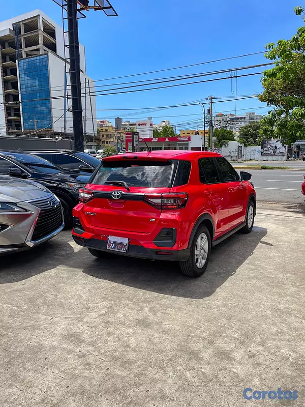 jeepetas y camionetas - Toyota Raize FULL 2023 7