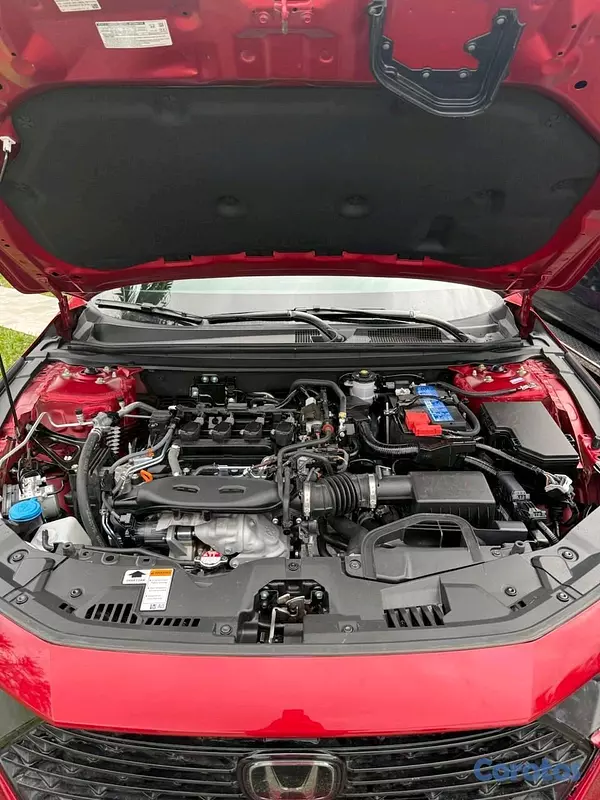 carros - 🚗 Honda Accord EX 2024
✅ Solo 17,000 km
✅ Color rojo
✅ Excelente condición
 9