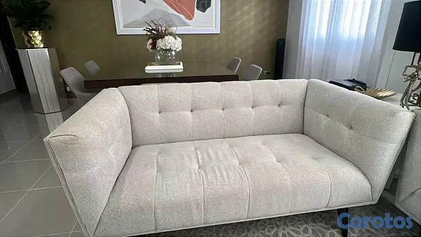 muebles y colchones - Comedor fino de 6, dos sofá un grande y un mediano con su mesa de centro.
 6