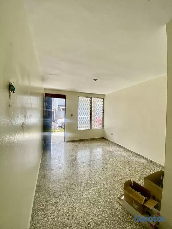 casas - Casa en alquiler para uso comercial en Las Pradera 16