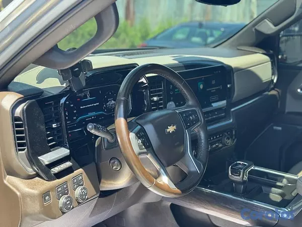 jeepetas y camionetas - Chevrolet silverado 2024 Z71 Duramax  9
