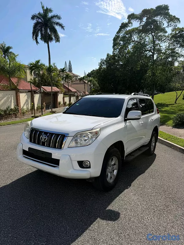 jeepetas y camionetas - Toyota land cruicer prado tx 2010 gasolina  6