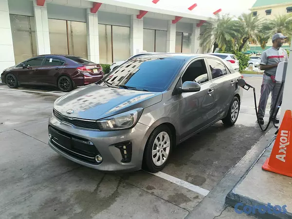 carros - Kia Soluto 2021 | ¡Impecable! – Economía, Espacio y Tecnología en un solo Sedán 7