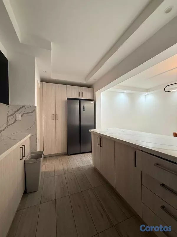 apartamentos - vendo en el millón piso 4 dos habitaciones dos baños parqueo balcón servicio  6