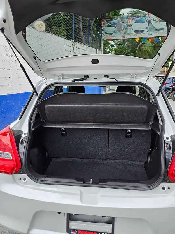 carros - SUZUKI SWIFT  10