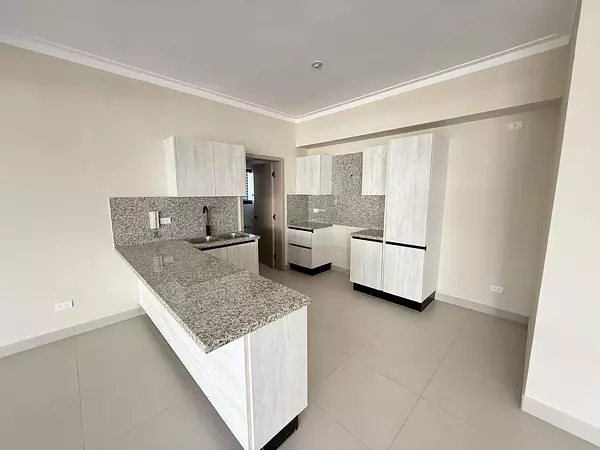 apartamentos - Apartamento en venta en Evaristo Morales 4
